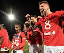 里昂球队集训备战,力争取得胜利的简单介绍 里昂球队集训备战,力争取得胜利的简单介绍