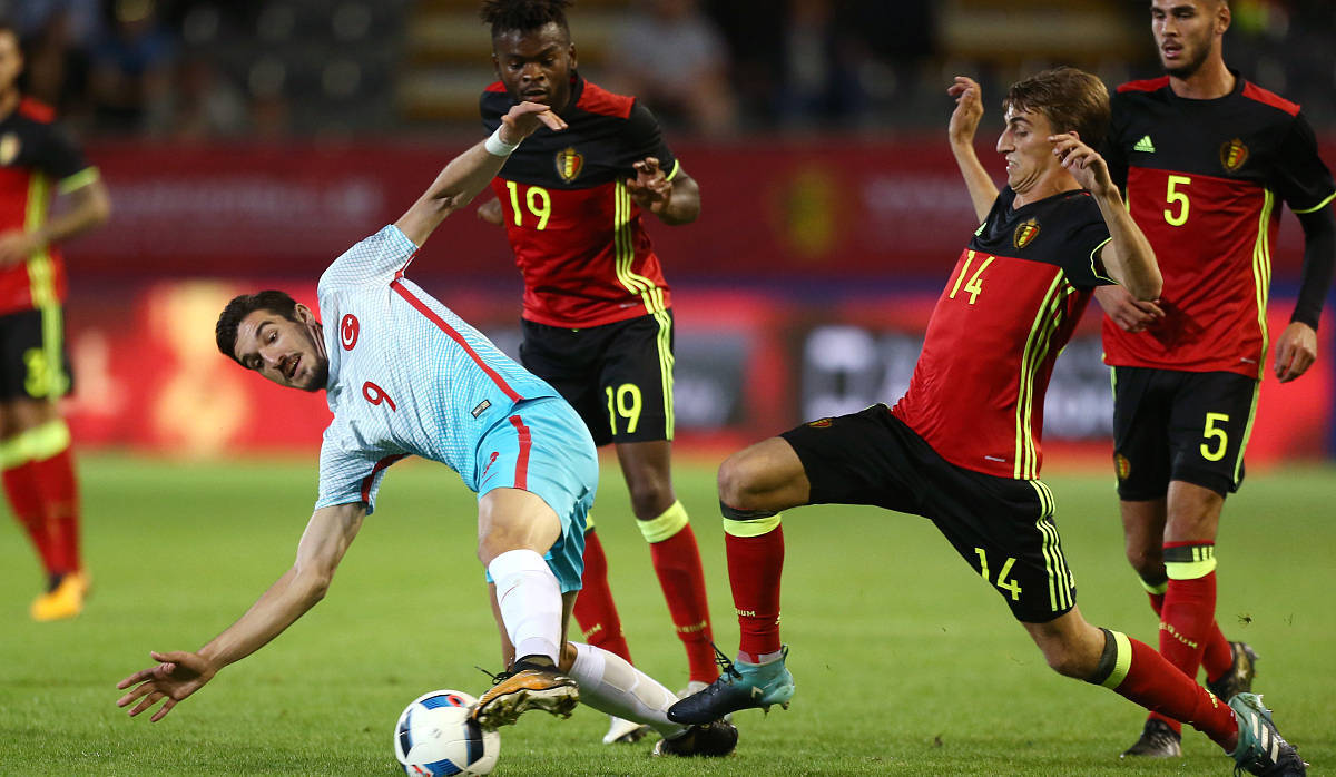 遭遇强大对手,欧洲预选赛各队备战兢兢业业 遭遇强大对手,欧洲预选赛各队备战兢兢业业